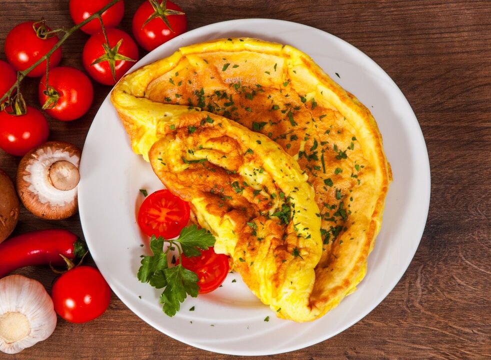 Omelet with tomato and egg diet dish
