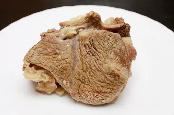 Boiled meat on a carbohydrate-free diet