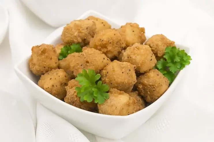Chicken meatballs on a no-carb diet