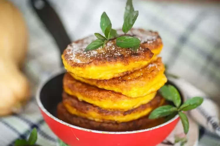 Pumpkin pancakes for a no-carb diet